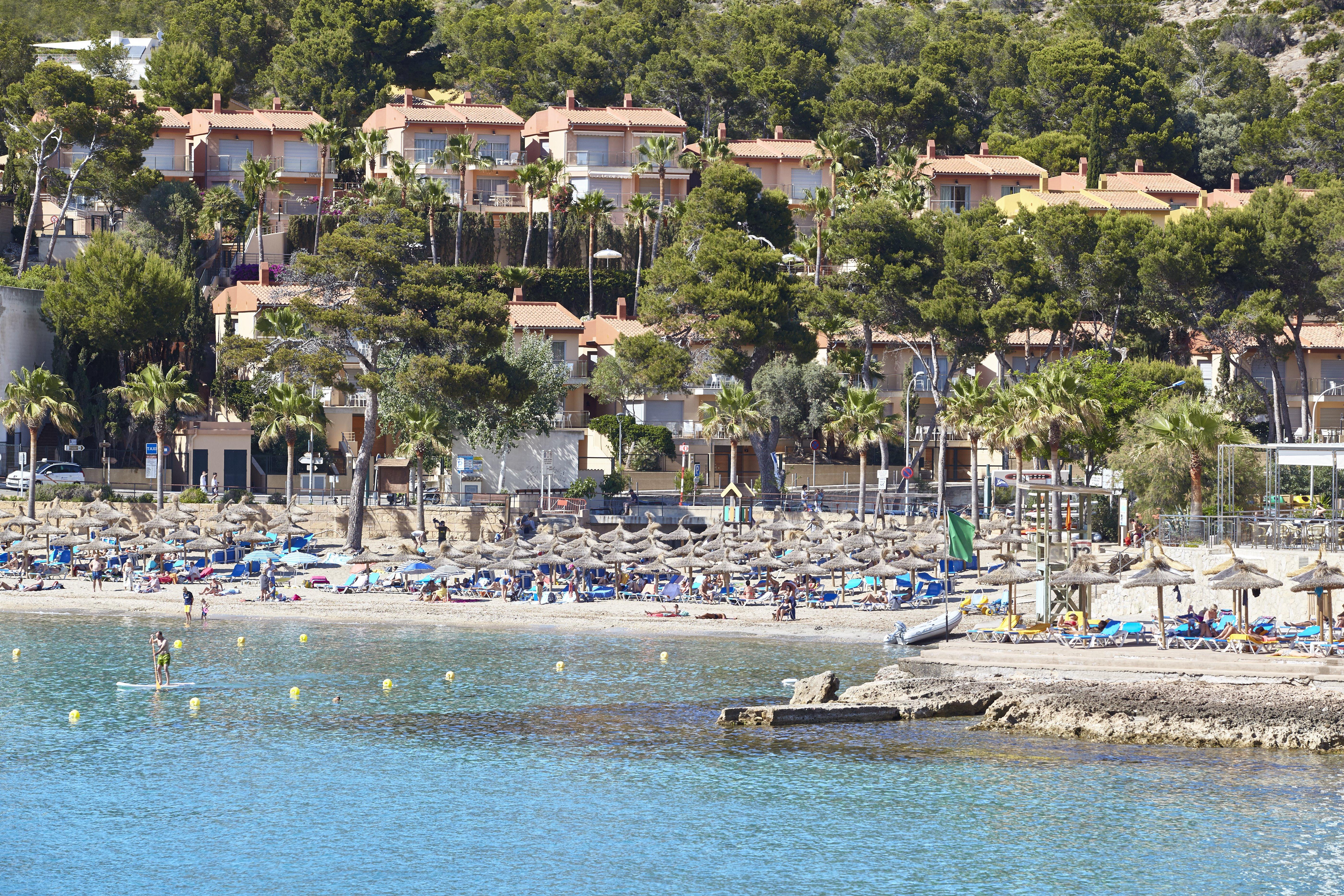 Universal Aparthotel Don Camilo Sant Elm Kültér fotó