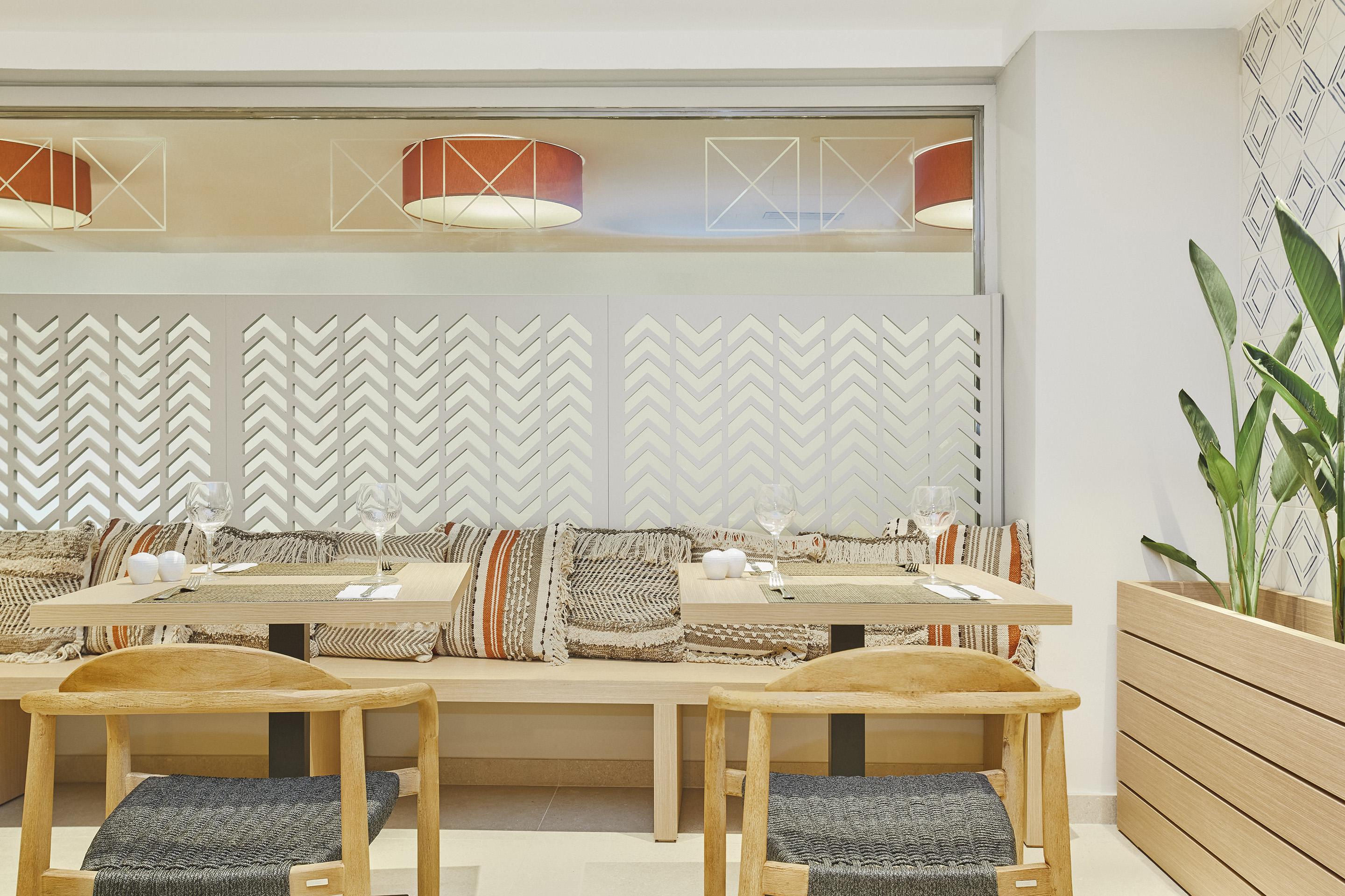 Universal Aparthotel Don Camilo Sant Elm Kültér fotó